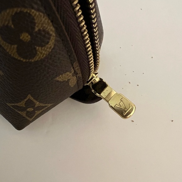 Cosmetic Pouch Gm - Picture 8 of 9